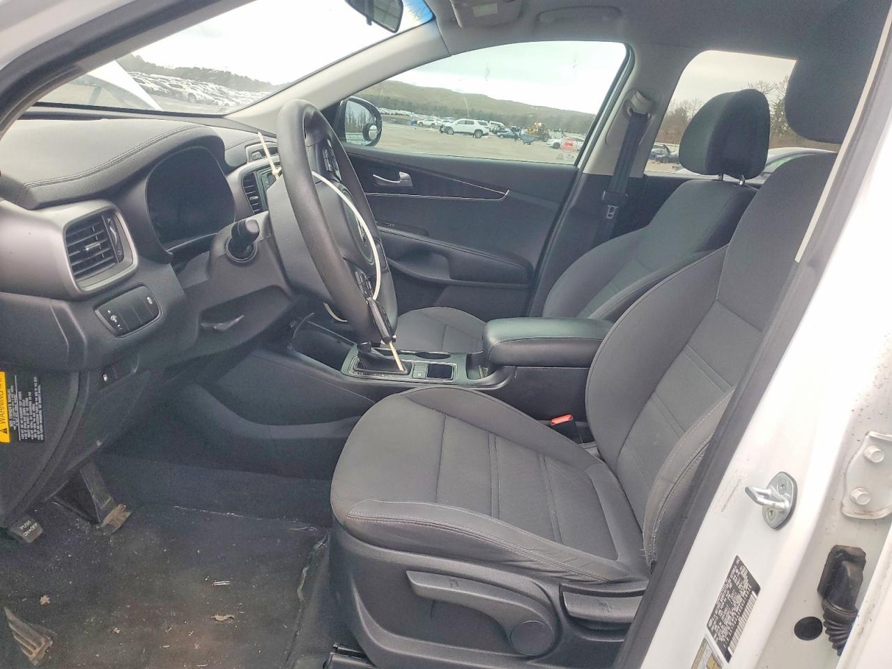 2016 Kia Sorento Lx - Image 7