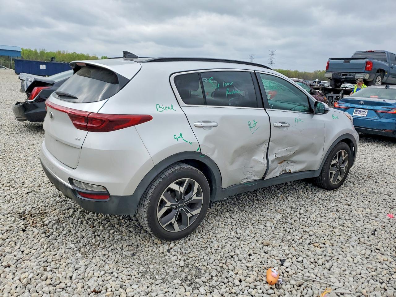 2021 Kia Sportage Ex - Фото 3
