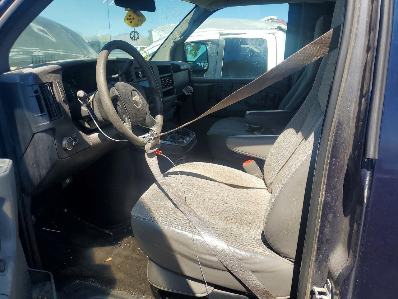 2008 Chevrolet Express G3500 - Image 7