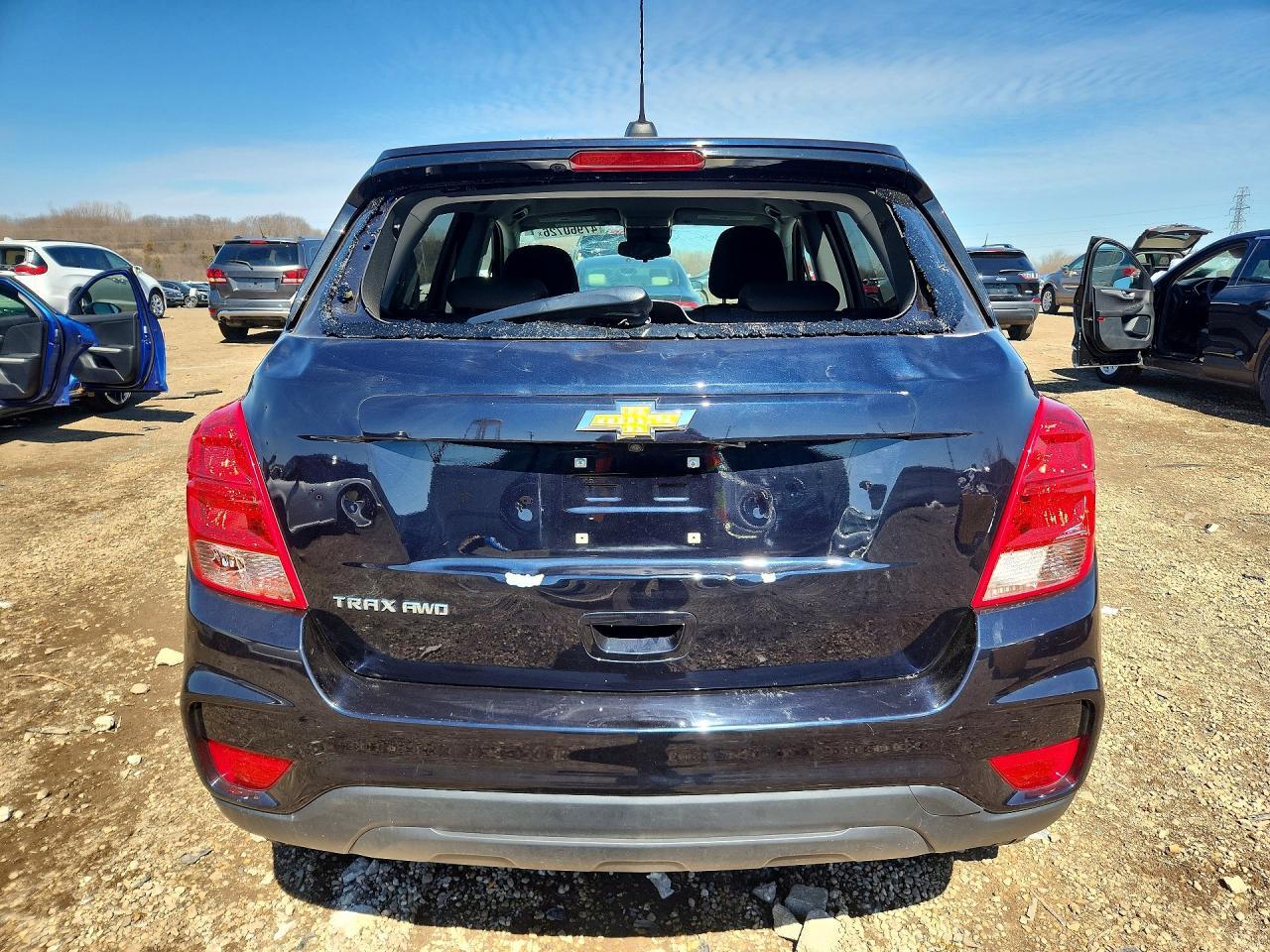 2022 Chevrolet Trax Ls - Фото 6