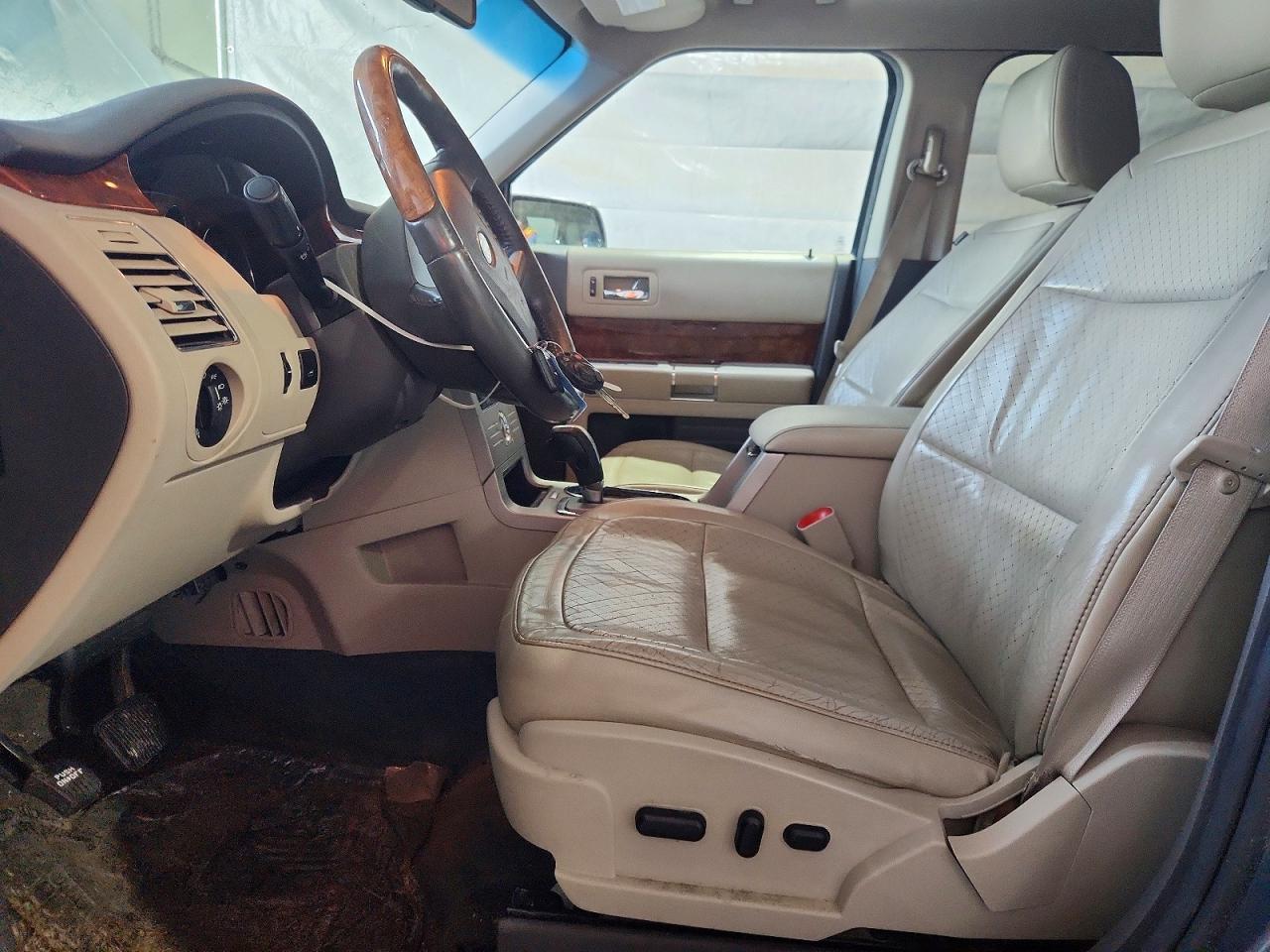 2010 Ford Flex Limited - Image 7