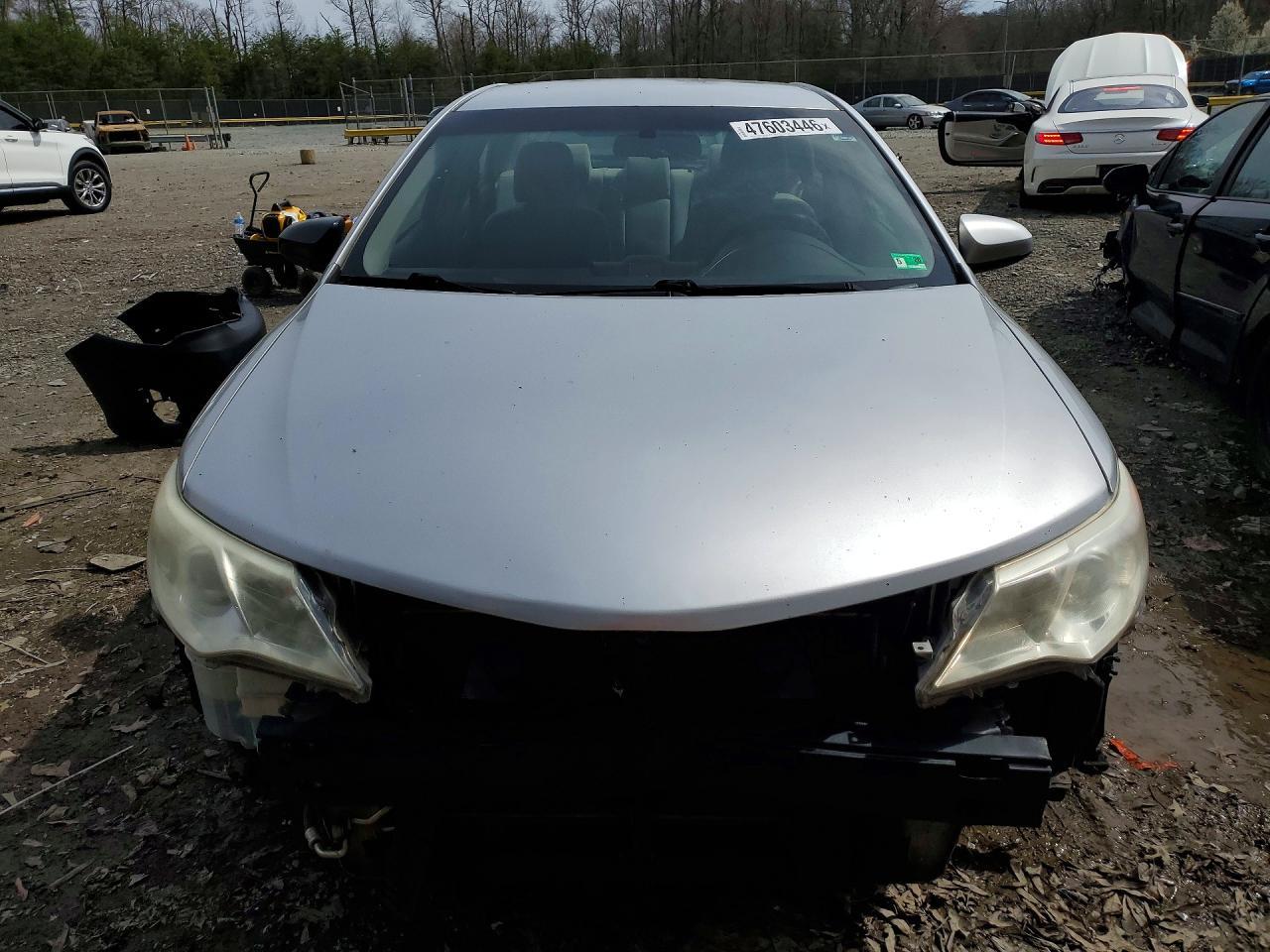 2012 Toyota Camry - Image 5