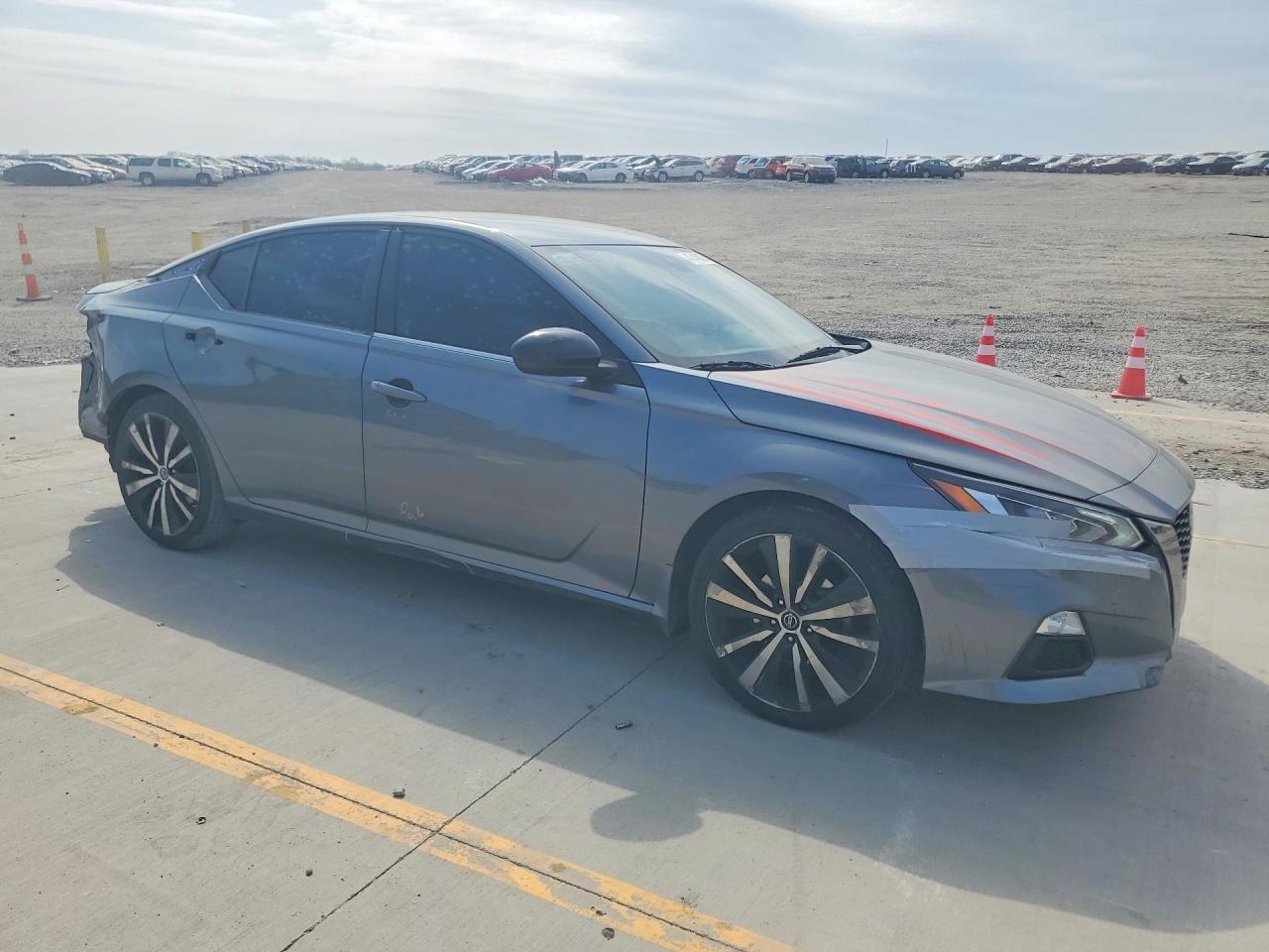 2021 Nissan Altima 2.5 Sr - Фото 4
