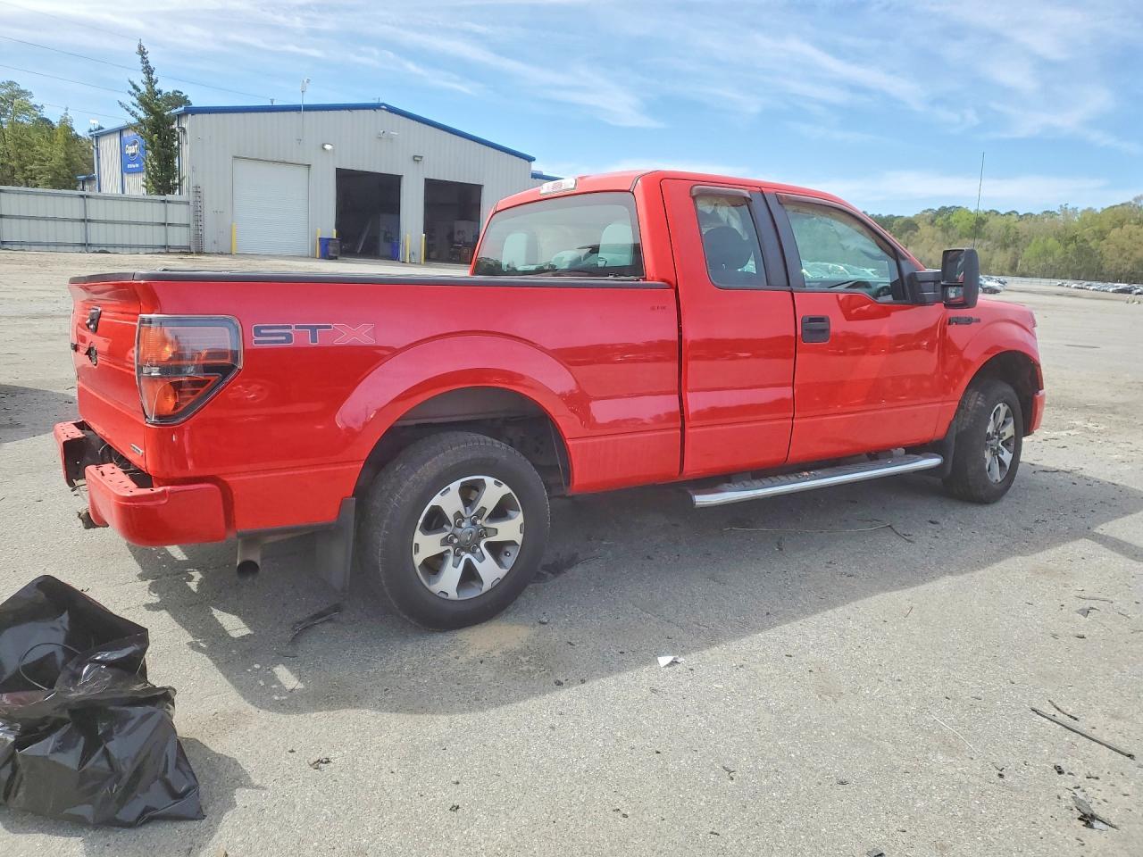 2013 Ford F150 Super Cab - Фото 3