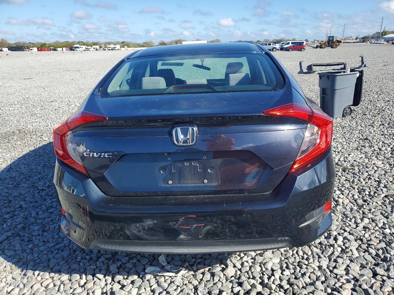 2017 Honda Civic Lx - Фото 6