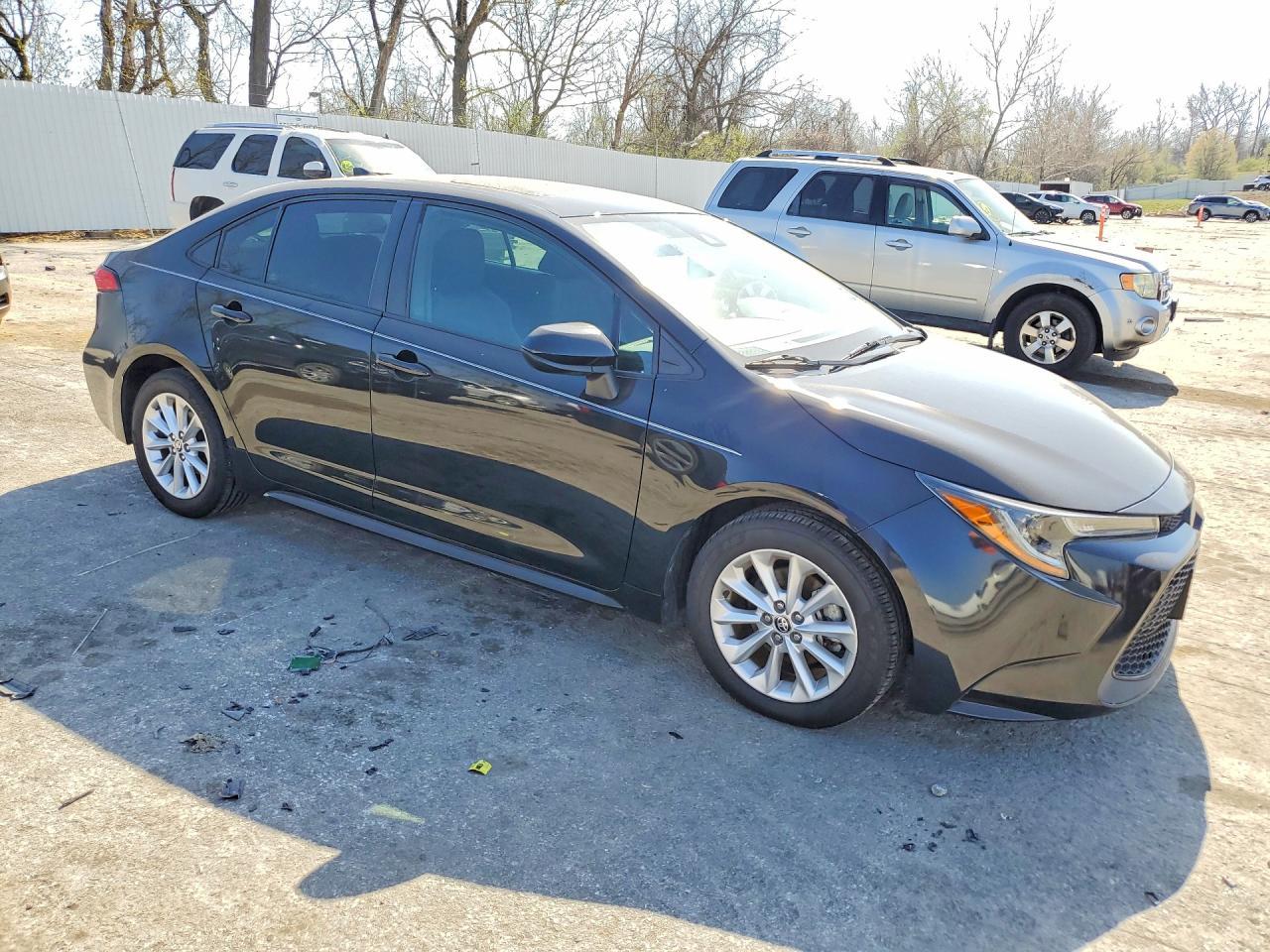 2020 Toyota Corolla Le - Фото 4
