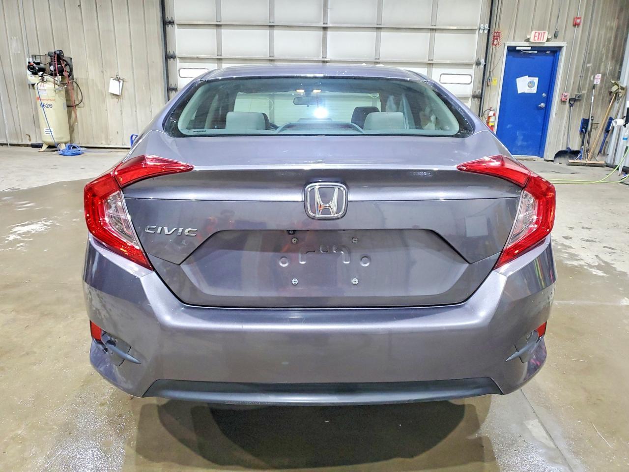 2016 Honda Civic Ex - Image 6