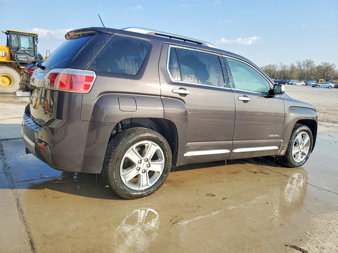 2015 GMC Terrain Denali - Image 3