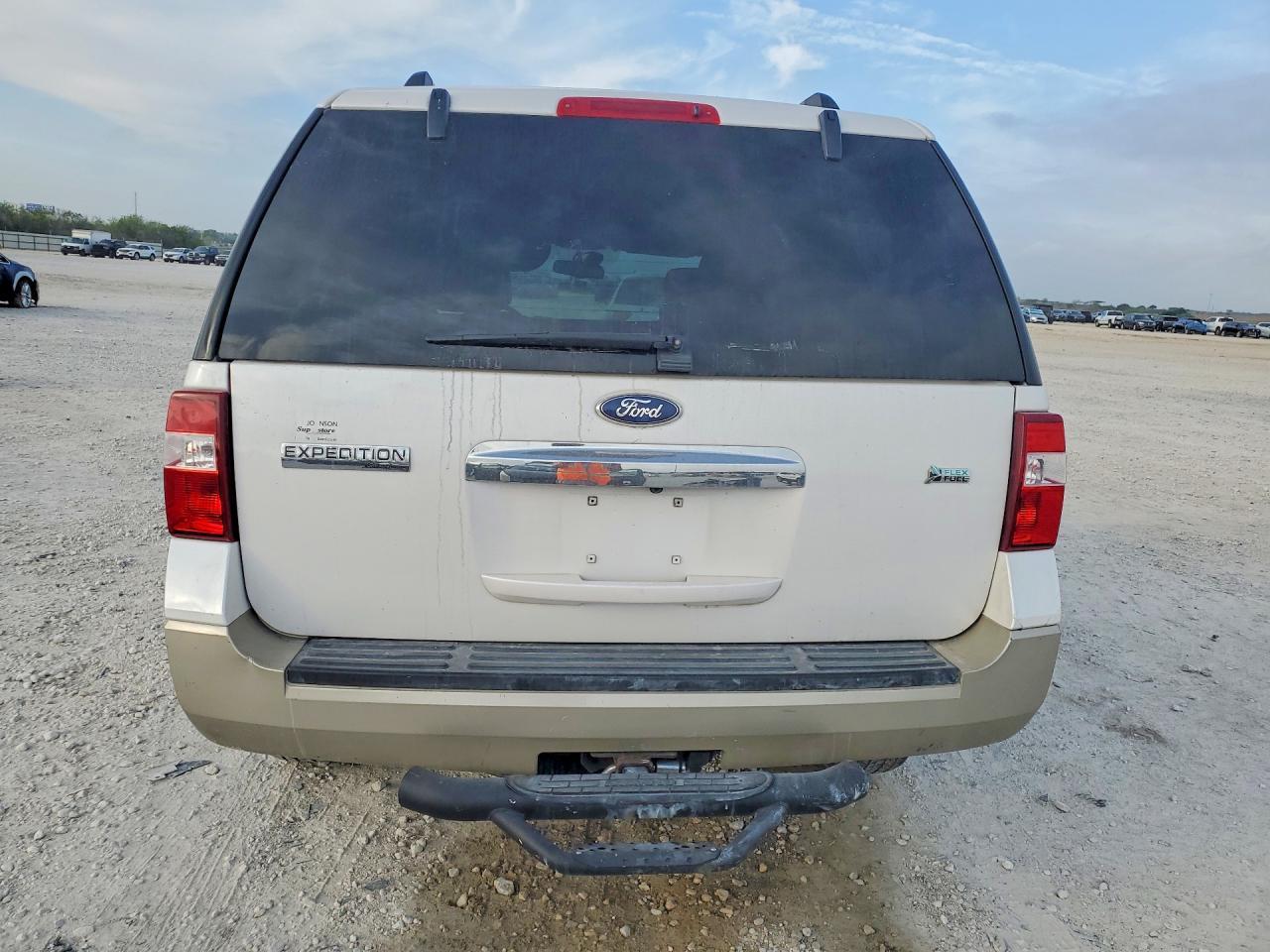 2010 Ford Expedition Eddie Bauer - Фото 6