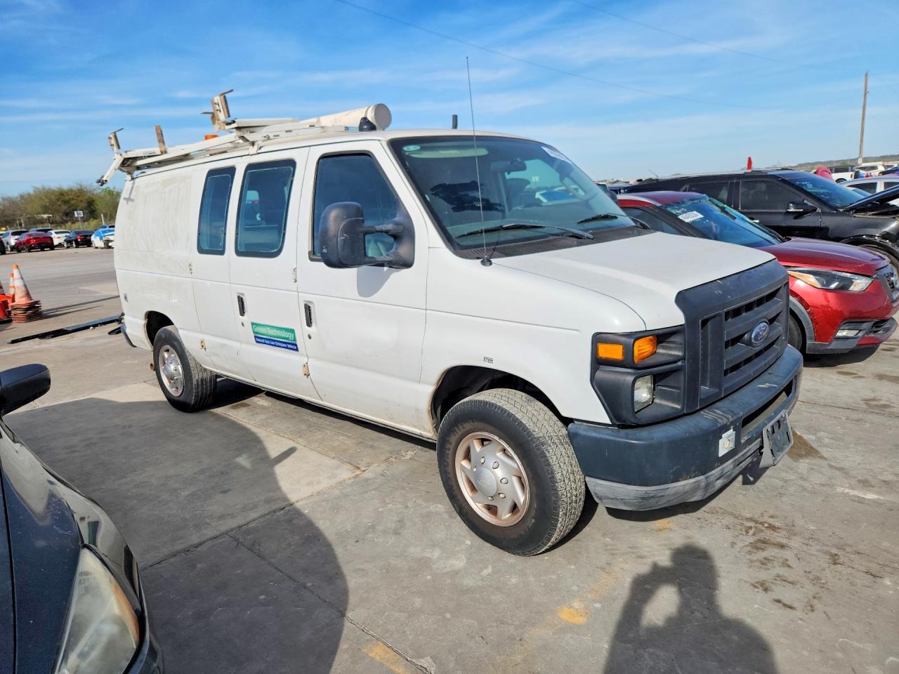 2011 Ford E250 Utility / Service Van - Фото 4
