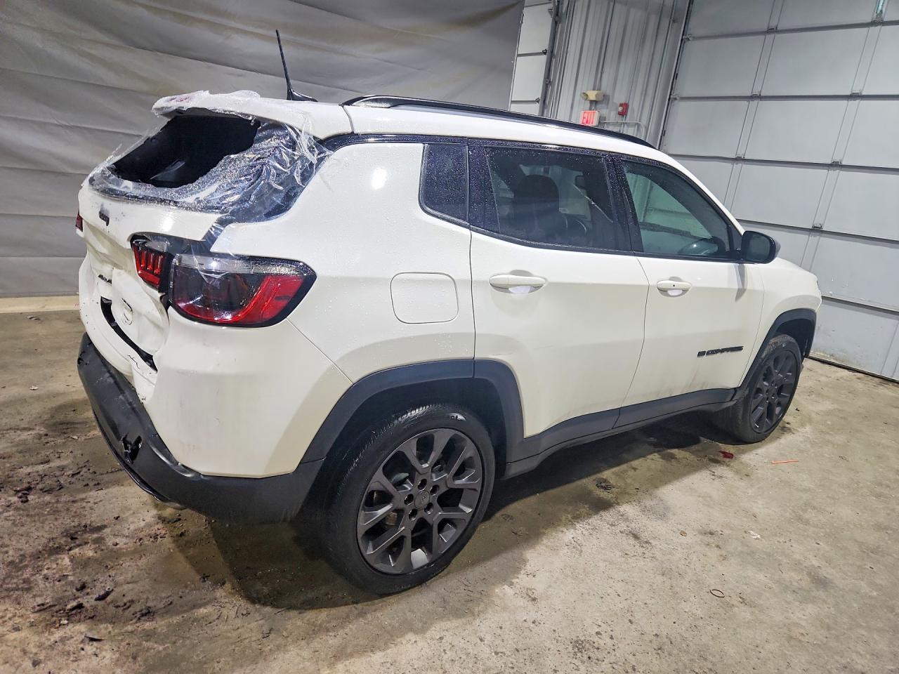 2021 Jeep Compass 80Th Edition - Image 3