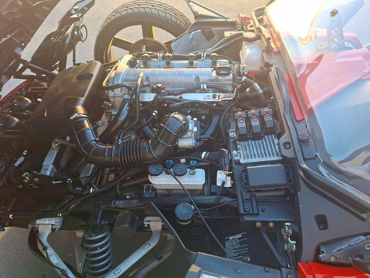 2015 Pols Slingshot Red - Фото 7