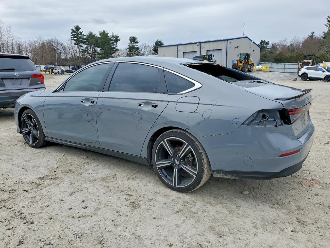 2025 Honda Accord Hybrid Sport - Фото 2
