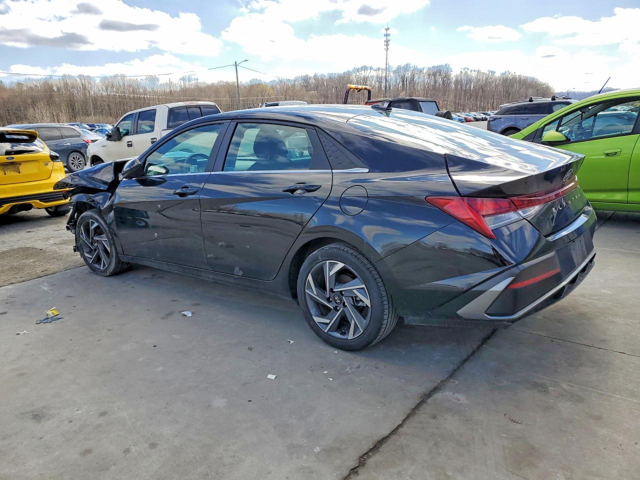 2025 Hyundai Elantra Sel Convenience - Фото 2
