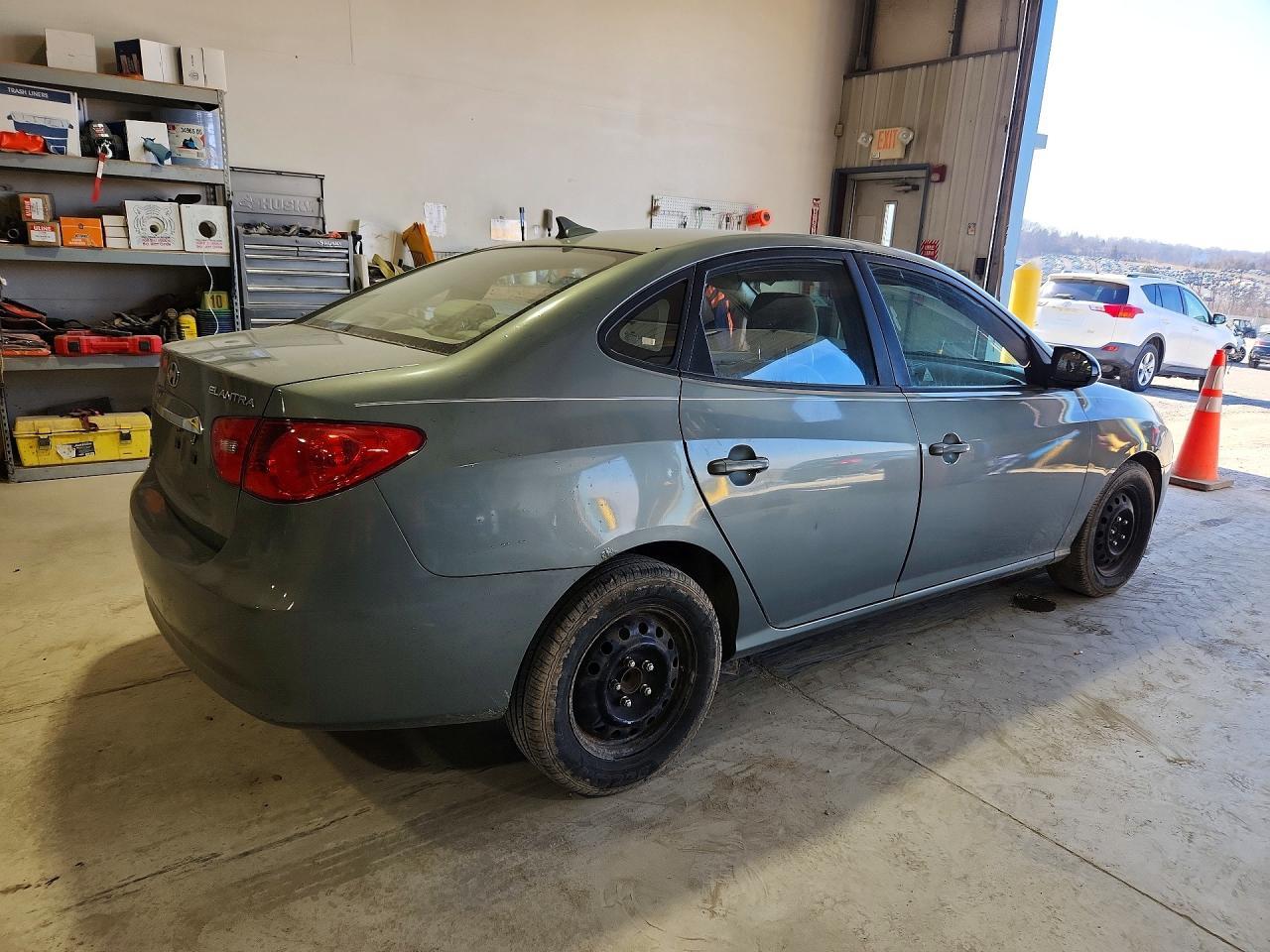 2010 Hyundai Elantra Gls - Фото 3