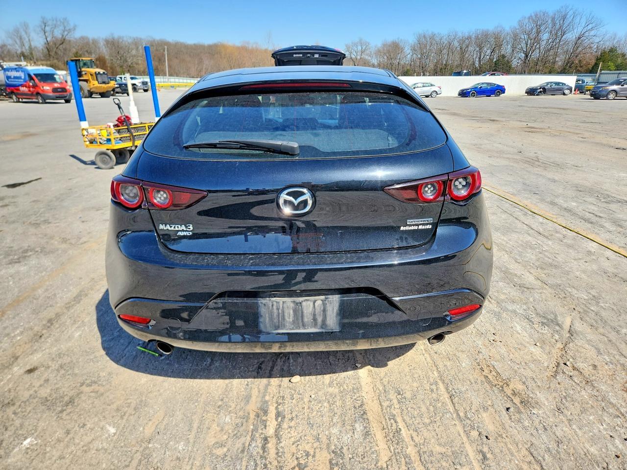 2021 Mazda 3 Preferred - Image 6