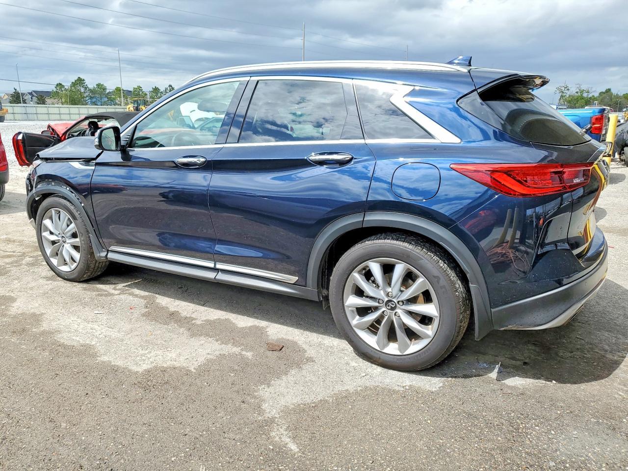 2021 Infiniti Qx50 Luxe - Image 2