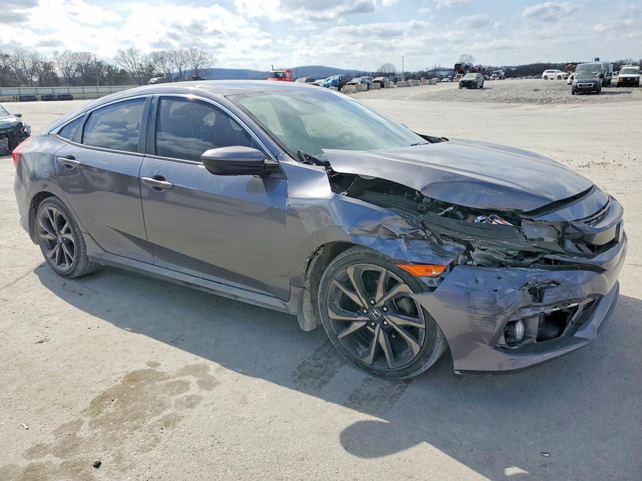2019 Honda Civic Sport - Image 4