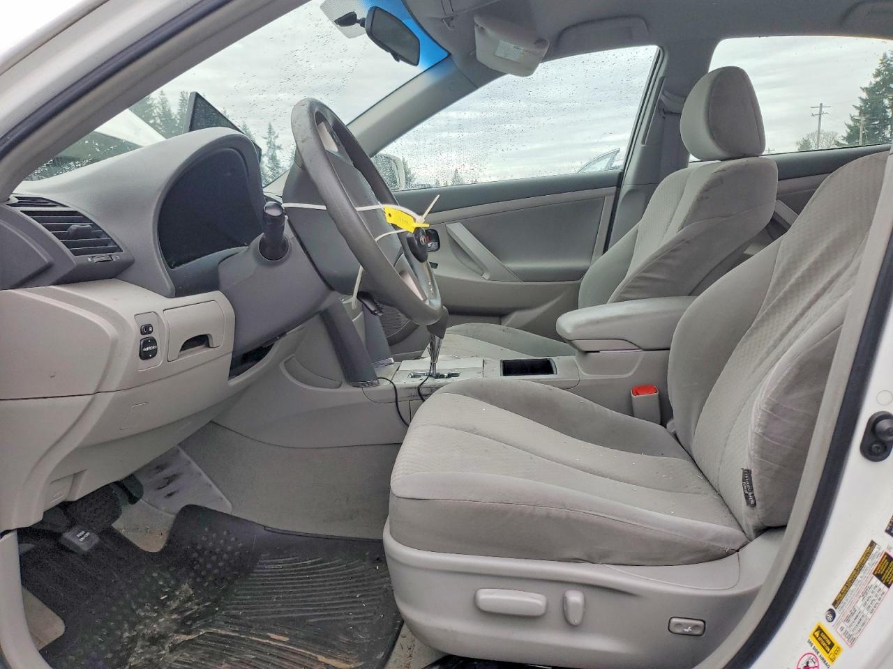 2008 Toyota Camry Le - Image 7