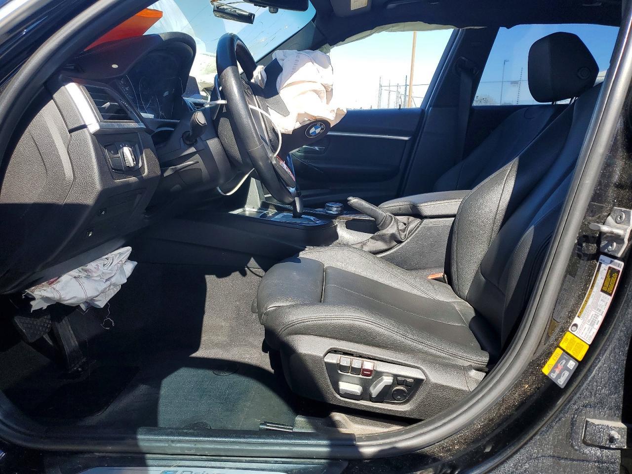 2018 BMW 330E - Image 7