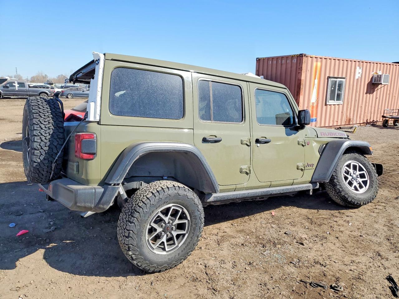 2025 Jeep Wrangler Rubicon - Image 3