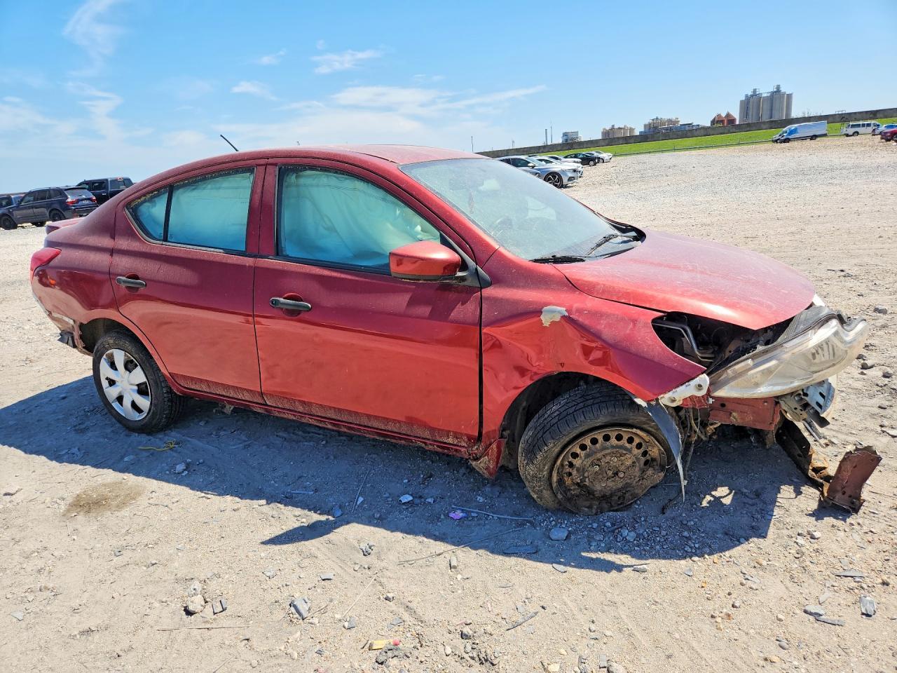 2017 Nissan Versa 1.6 S Plus - Image 4