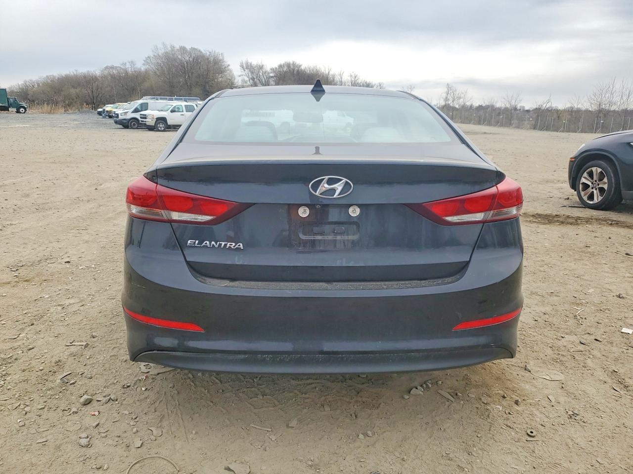 2018 Hyundai Elantra Sel - Фото 6