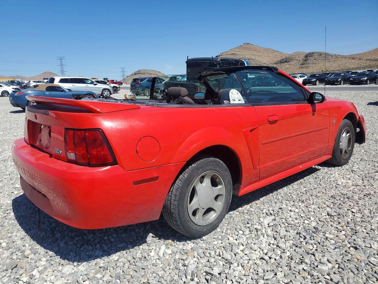 2000 Ford Mustang - Фото 3