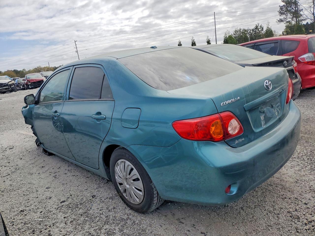 2010 Toyota Corolla Le - Фото 2