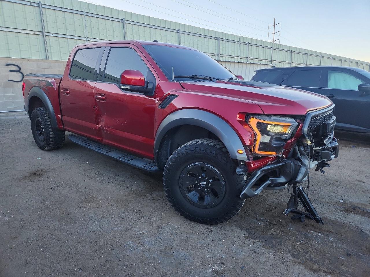 2018 Ford F150 Raptor - Фото 4