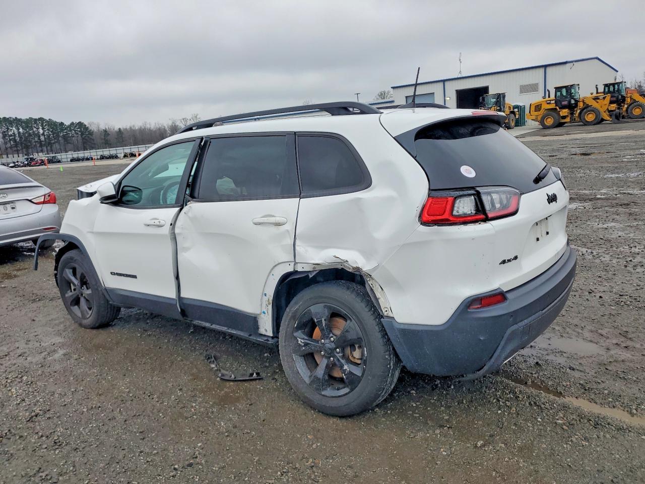 2019 Jeep Cherokee Latitude Plus - Фото 2