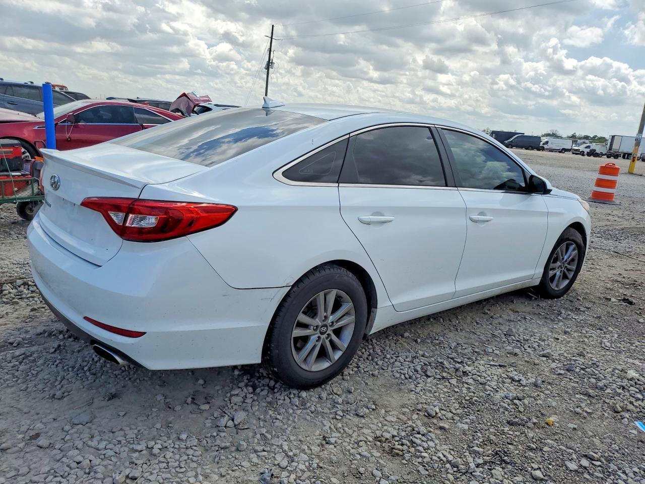 2015 Hyundai Sonata Se - Фото 3