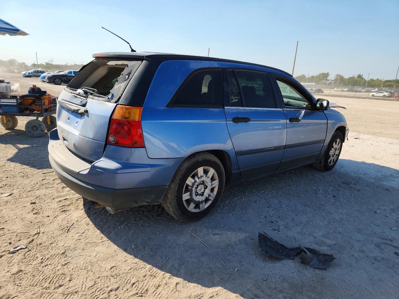 2007 Chrysler Pacifica - Image 3