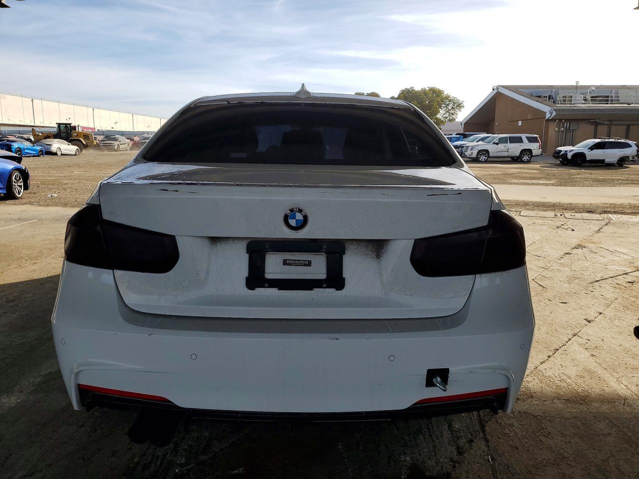 2013 BMW 328I - Фото 6