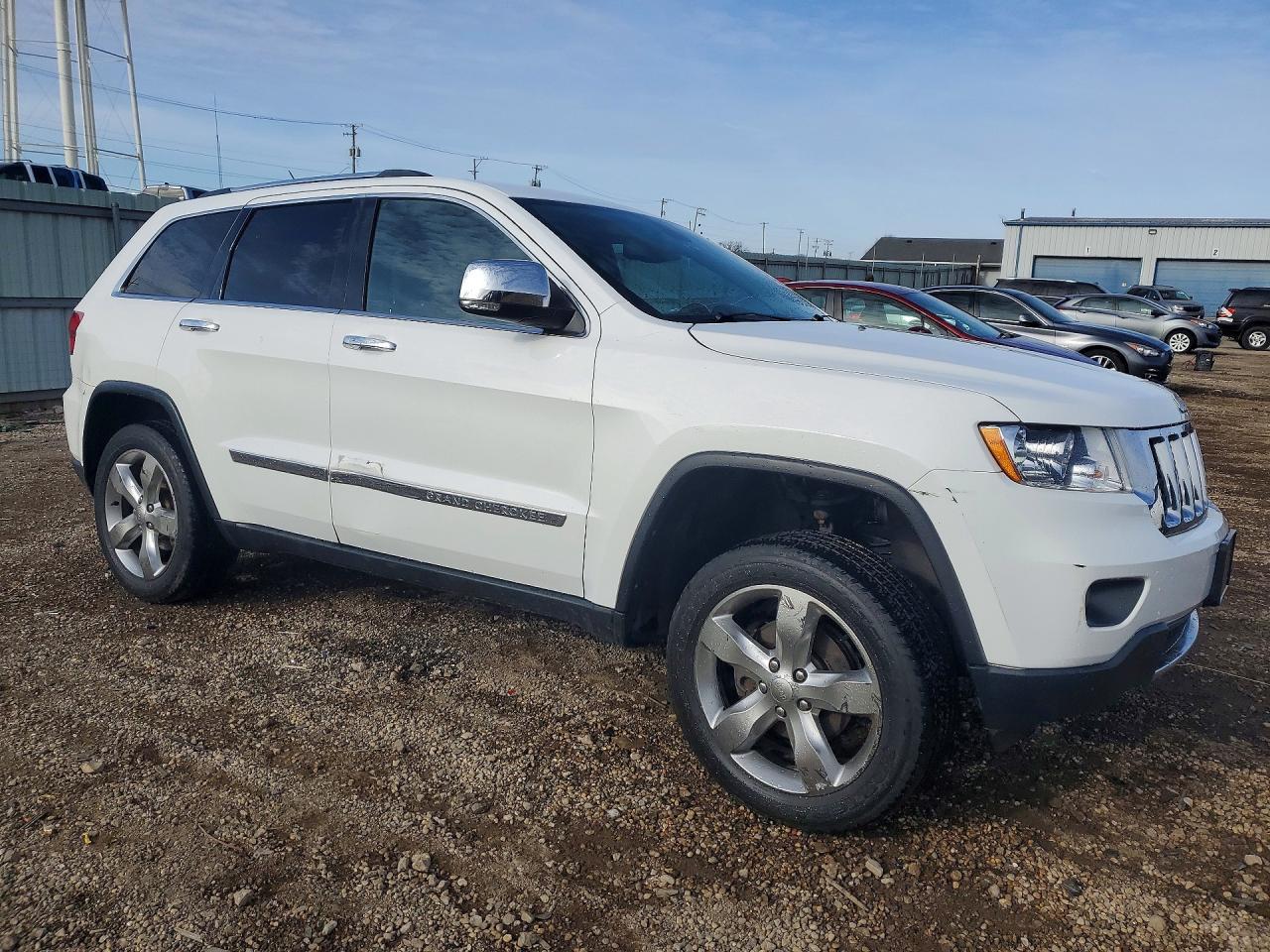 2013 Jeep Grand Cherokee Overland - Фото 4