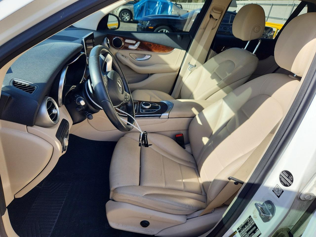 2018 Mercedes-Benz Glc 300 - Image 7