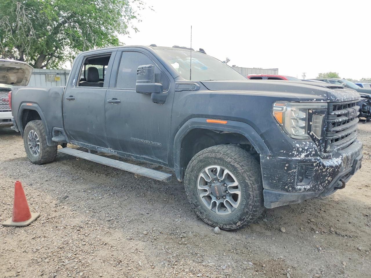 2022 GMC Sierra K2500 Slt - Image 4