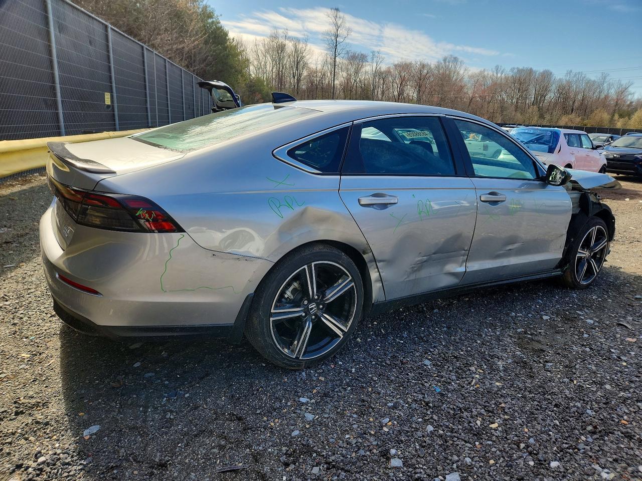 2024 Honda Accord Hybrid Sport - Image 3