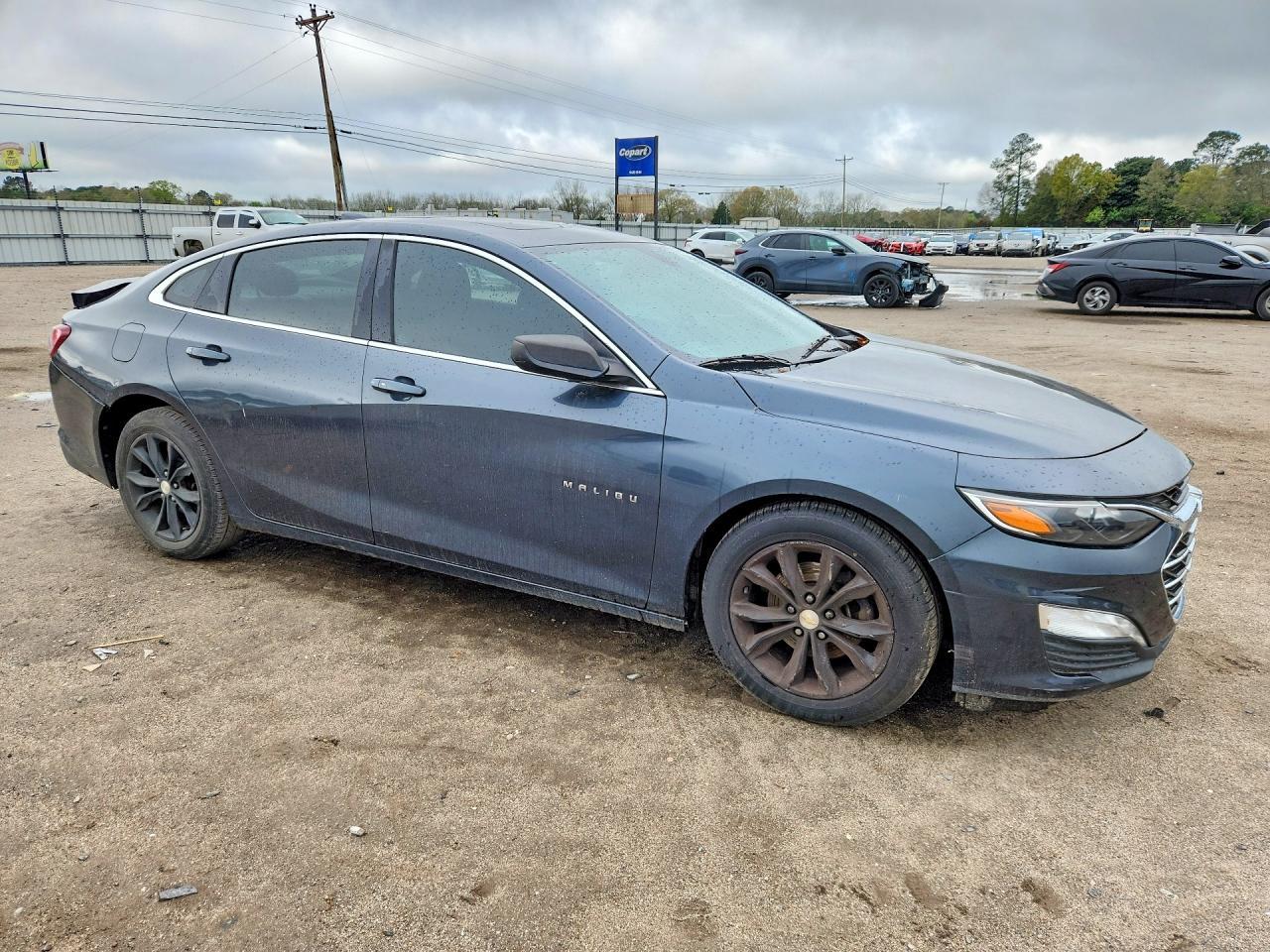 2019 Chevrolet Malibu Lt - Image 4