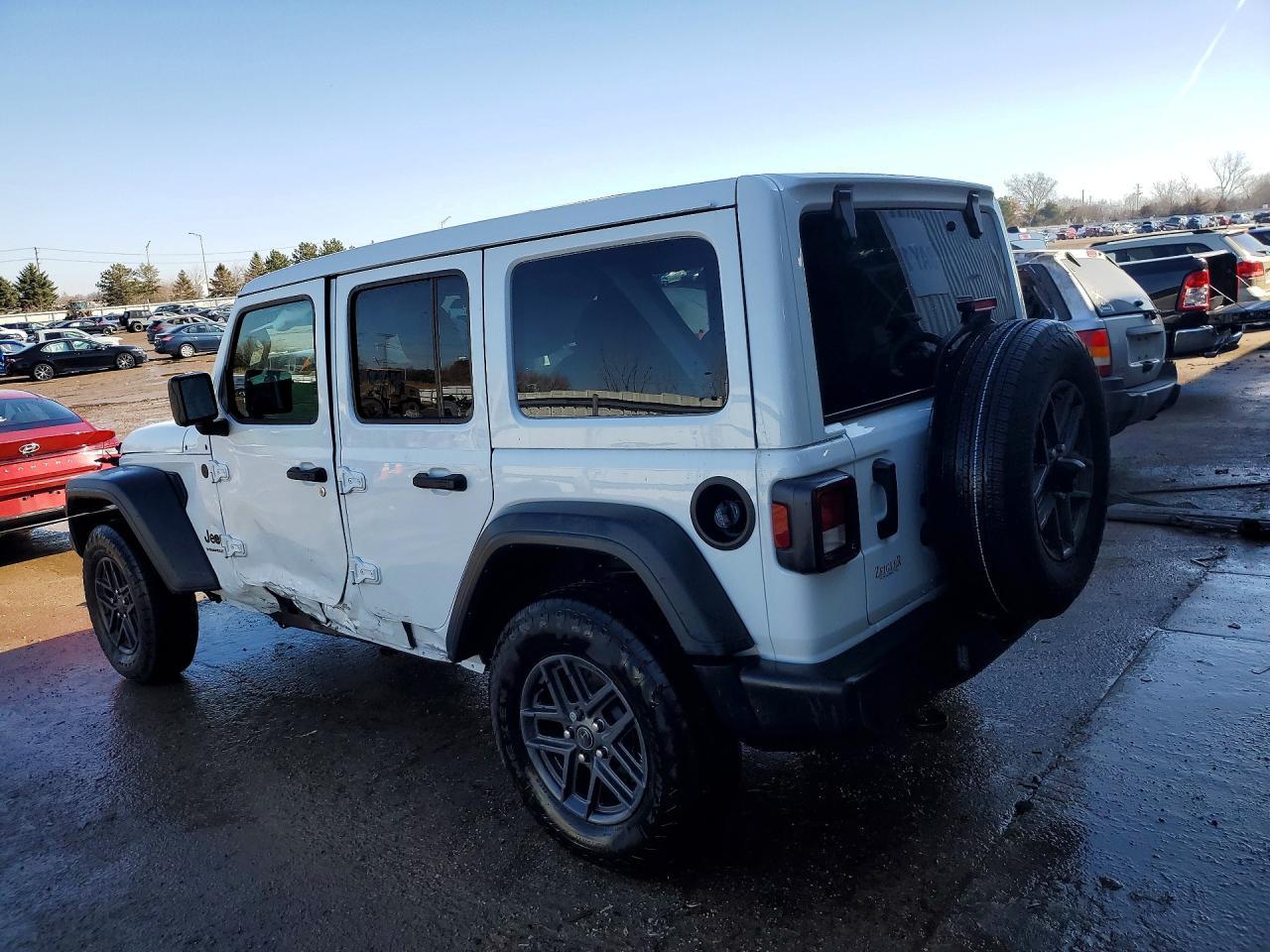 2025 Jeep Wrangler Sport - Фото 2