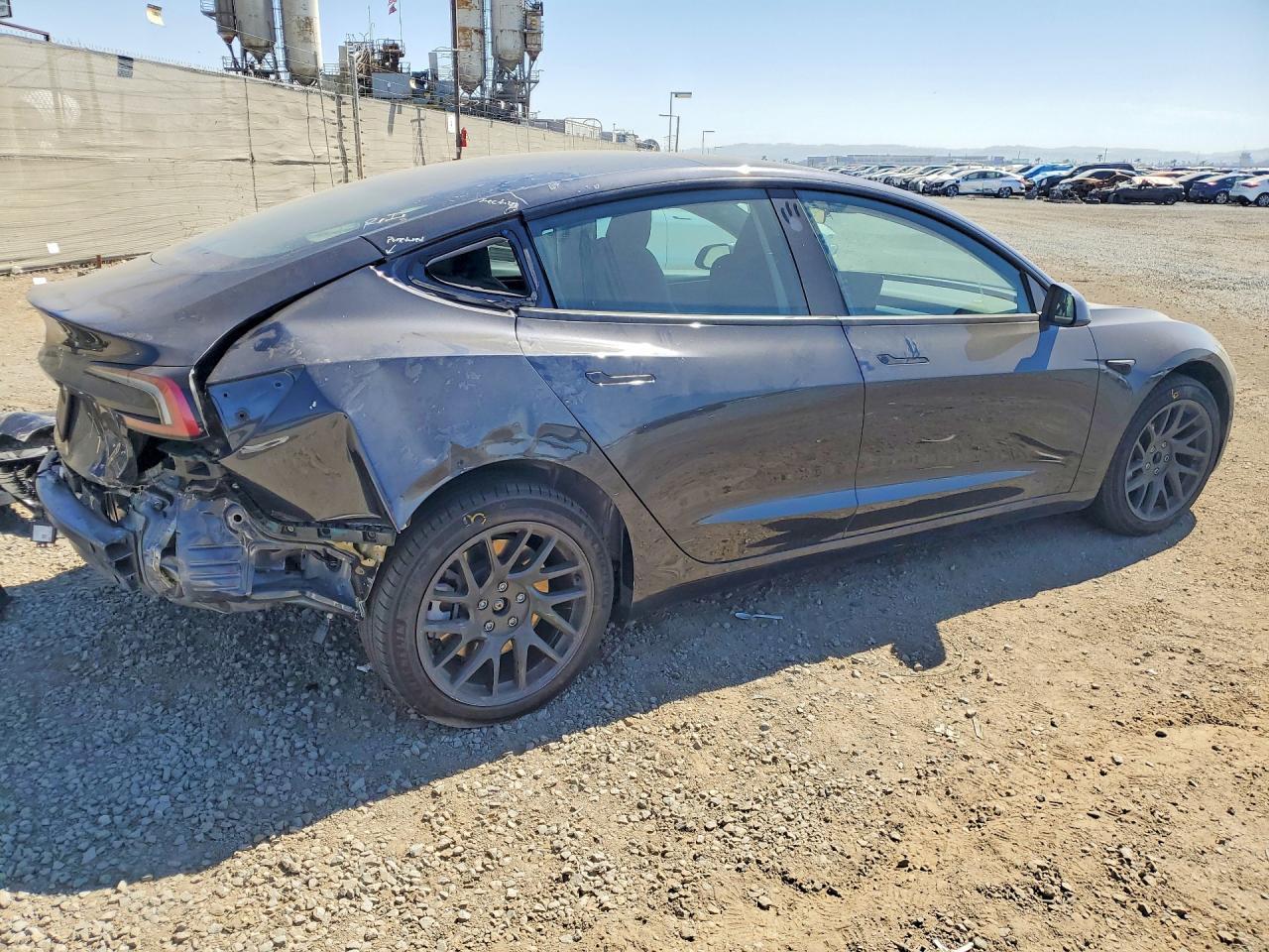 2024 Tesla Model 3 - Image 3