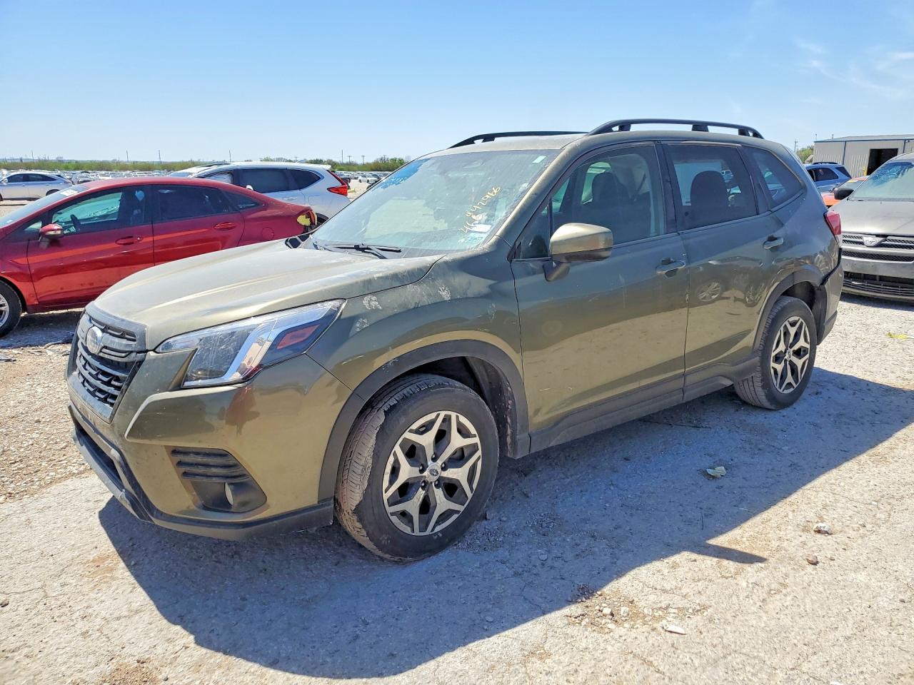2023 Subaru Forester Premium