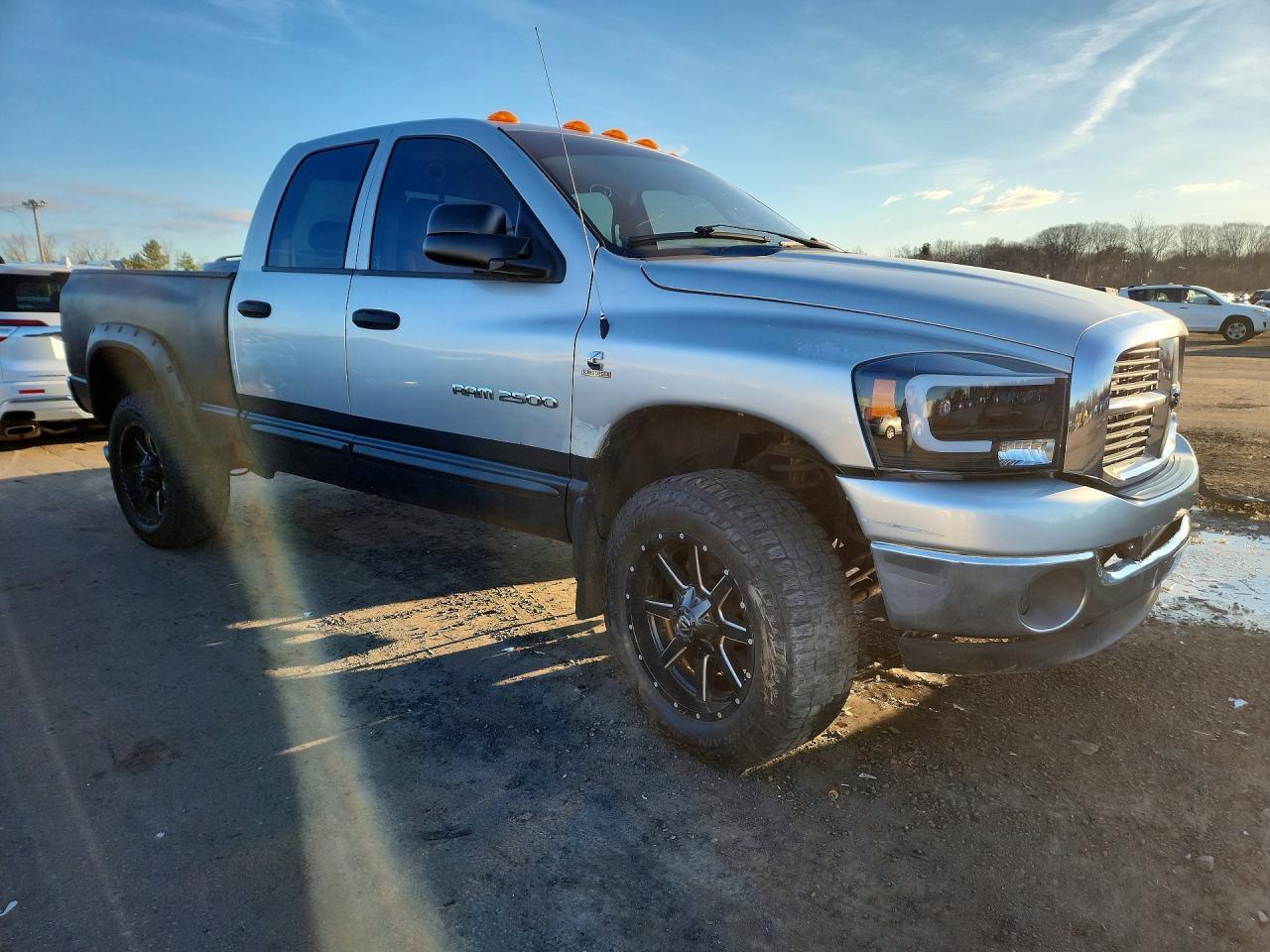 2006 Dodge Ram 2500 St - Фото 4