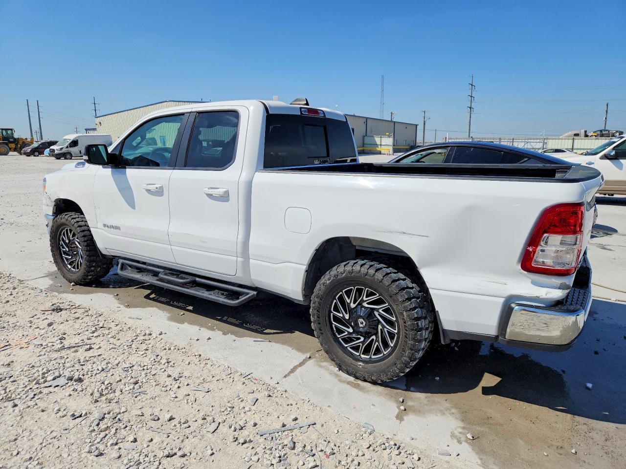 2022 Ram 1500 Big Horn - Фото 2