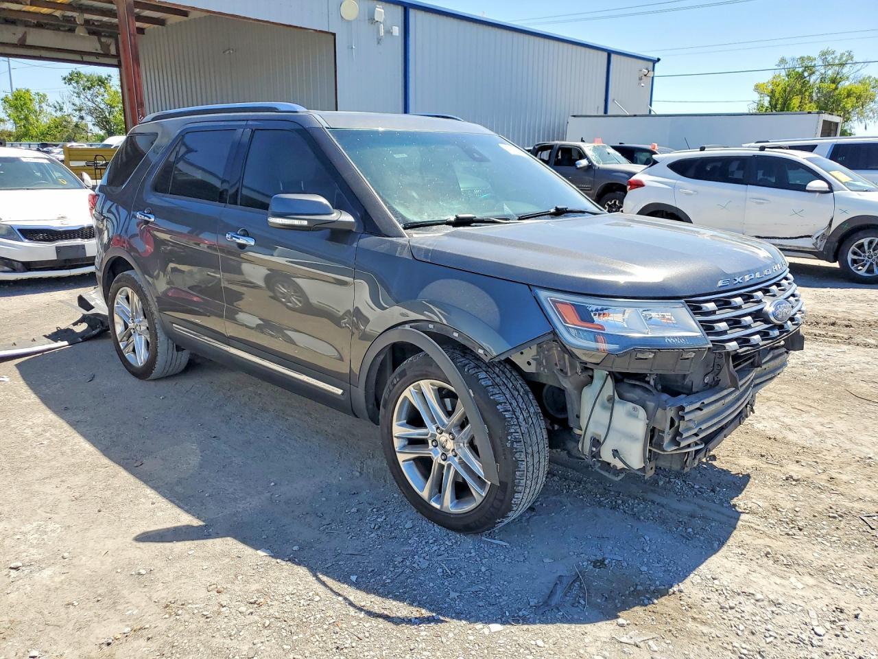 2016 Ford Explorer Limited - Фото 4
