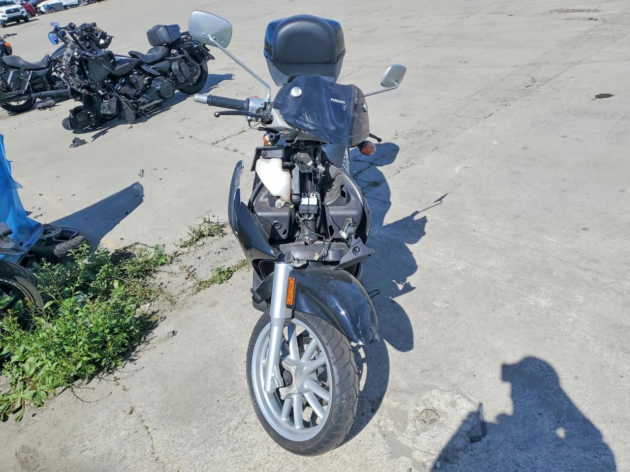 2005 Piaggio Bv 200 - Фото 2