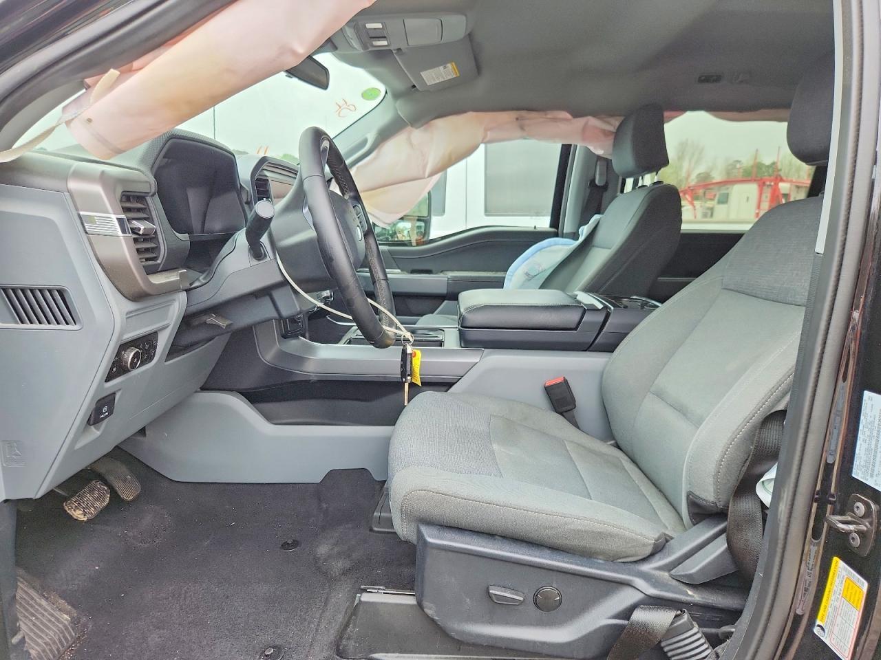 2025 Ford F150 Xlt - Фото 7