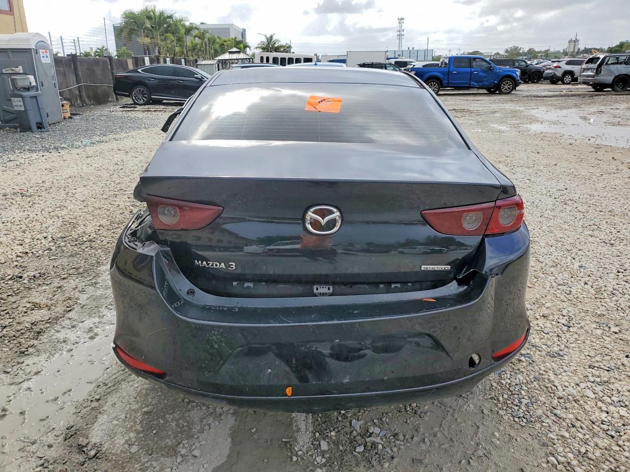 2021 Mazda 3 - Фото 6