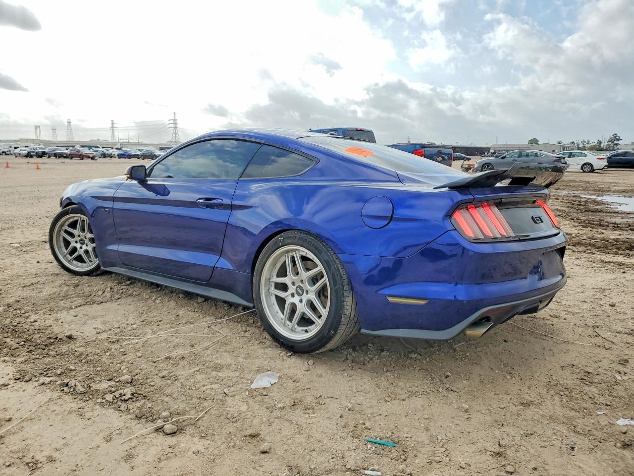 2016 Ford Mustang Gt - Image 2