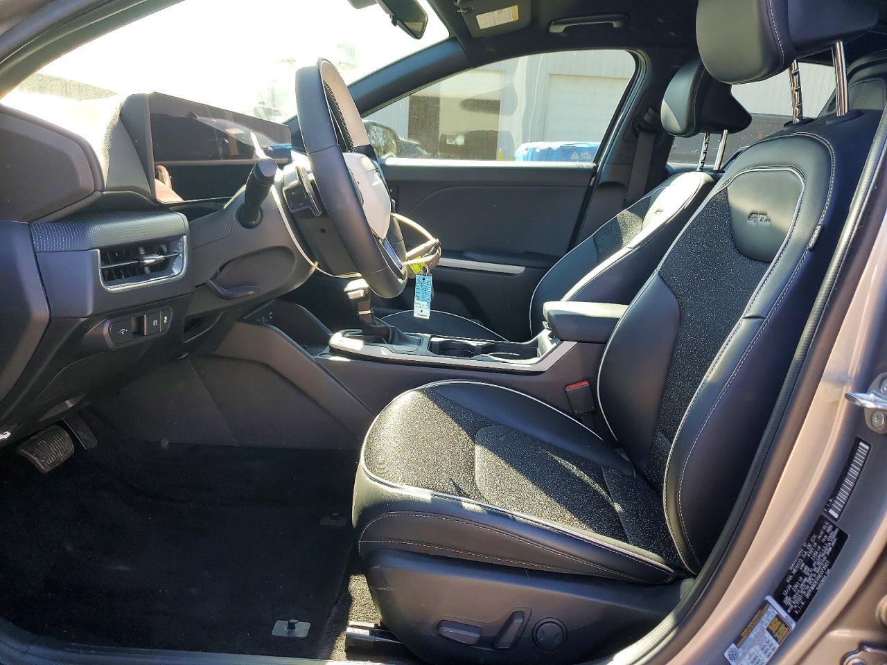 2025 Kia K4 Gt-Line - Image 7
